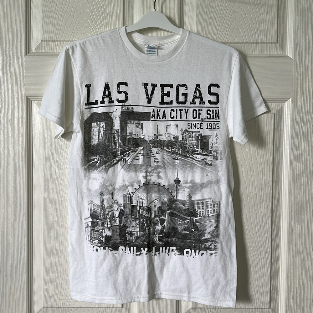Men’s White Cotton Graphic T-Shirt “Las Vegas” Size Small